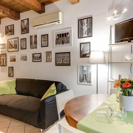 Romagnabnb Studio Mazzini Apartman Forlì Kültér fotó