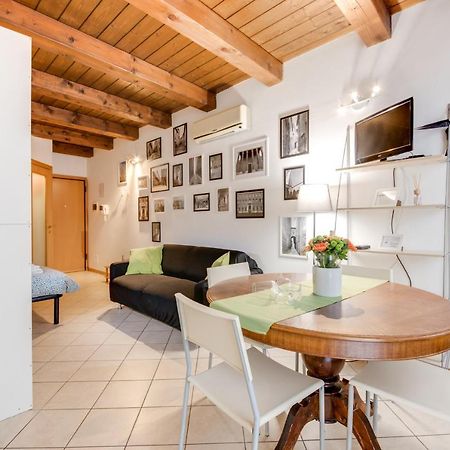 Romagnabnb Studio Mazzini Apartman Forlì Kültér fotó