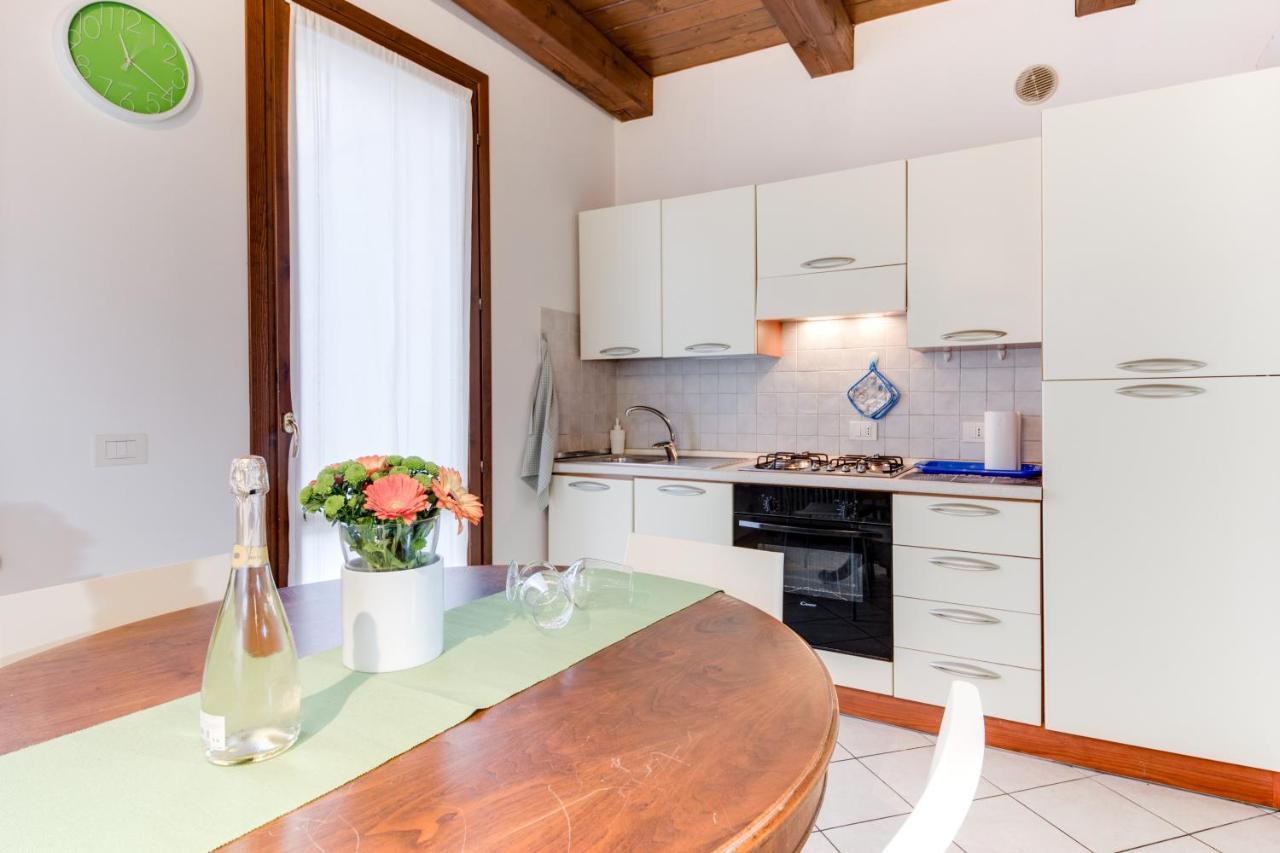 Romagnabnb Studio Mazzini Apartman Forlì Kültér fotó