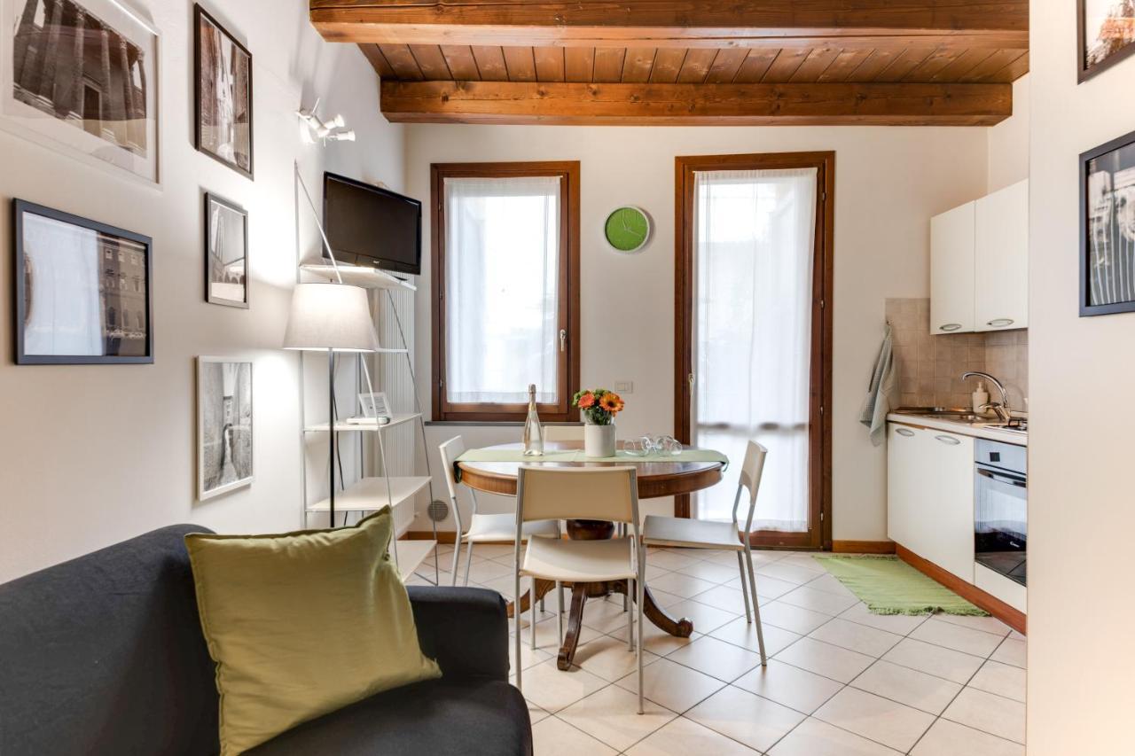 Romagnabnb Studio Mazzini Apartman Forlì Kültér fotó